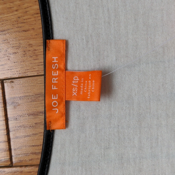 NWT Joe Fresh Short Sleeve Shirt (XS) - Picture 2 of 6